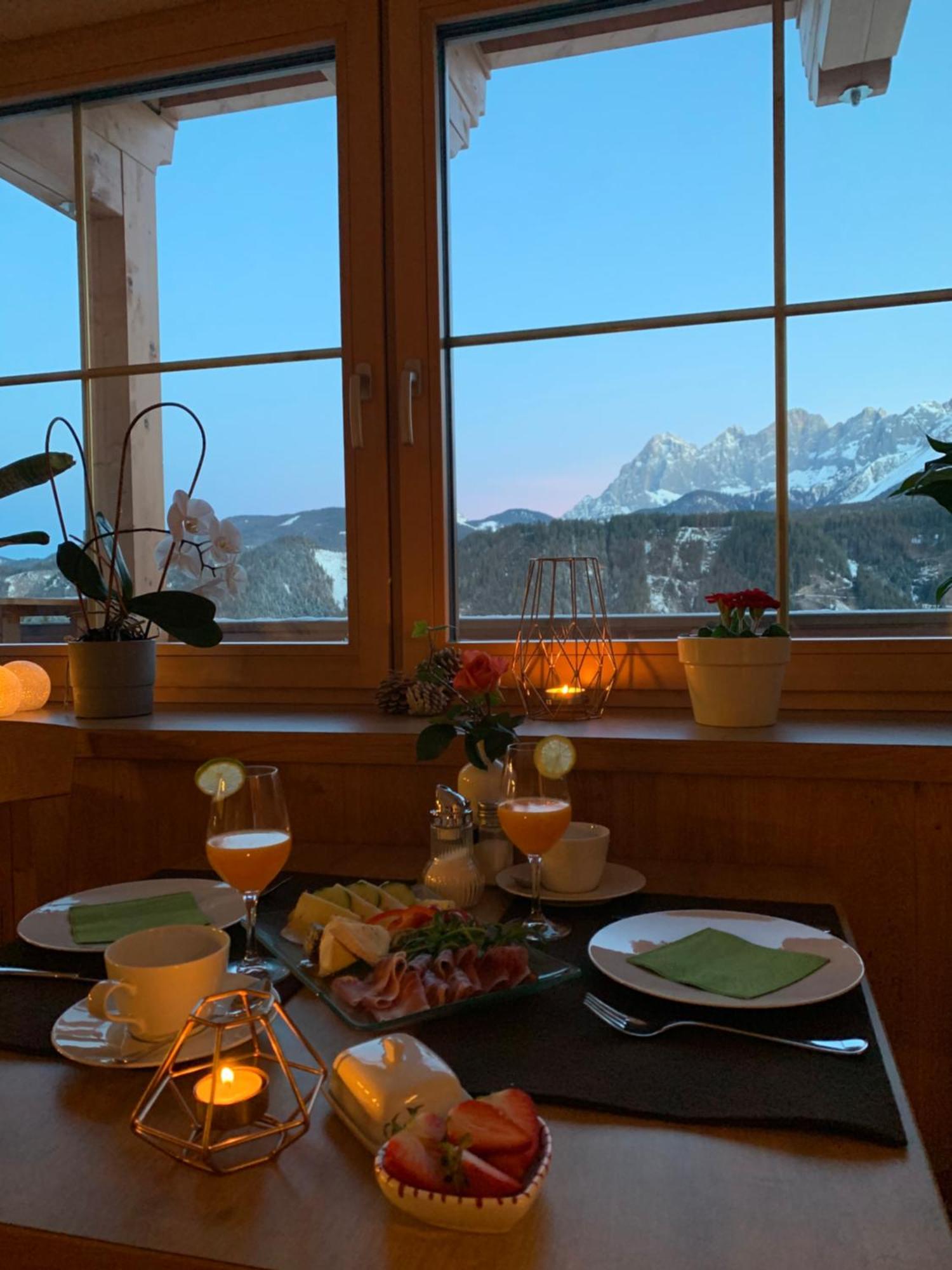 La Montana - Ski & Hiking Lodge Шладмінг Екстер'єр фото