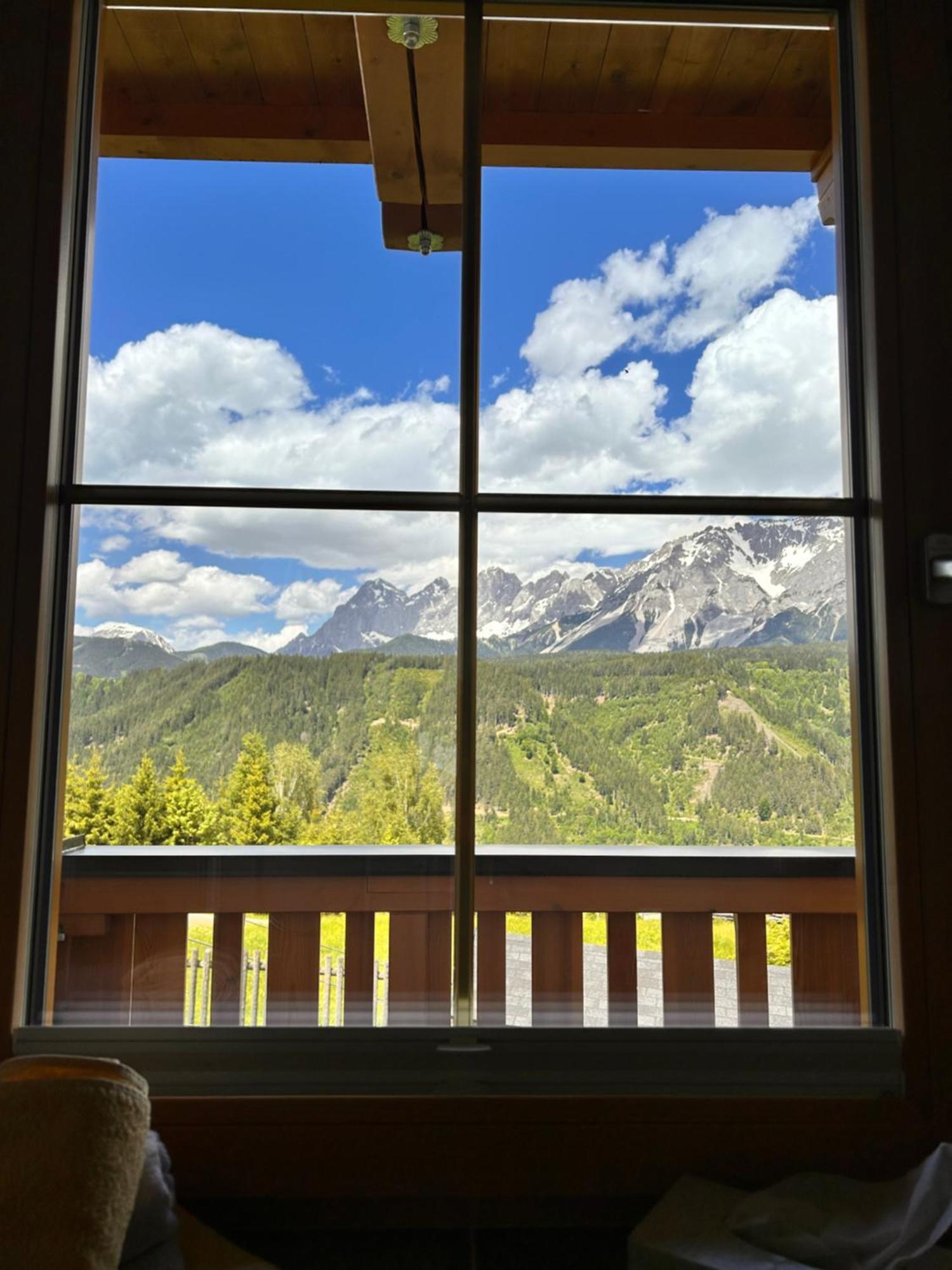 La Montana - Ski & Hiking Lodge Шладмінг Екстер'єр фото