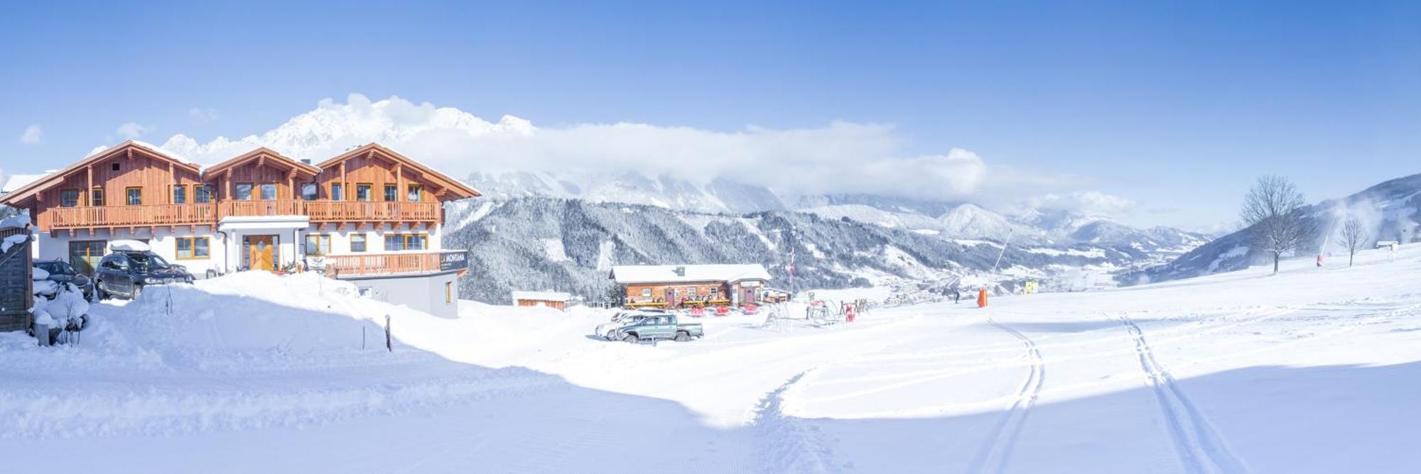 La Montana - Ski & Hiking Lodge Шладмінг Екстер'єр фото