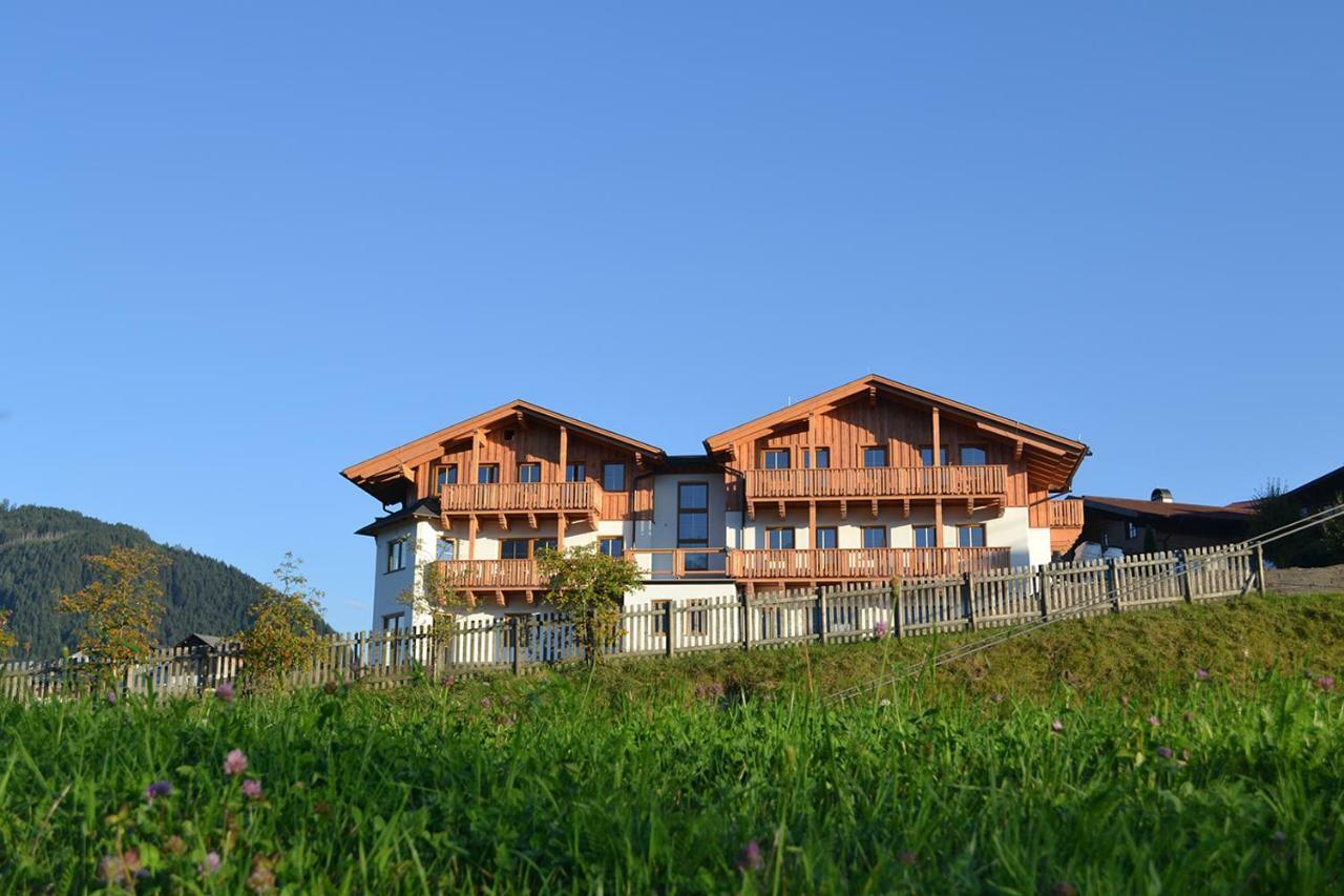 La Montana - Ski & Hiking Lodge Шладмінг Екстер'єр фото