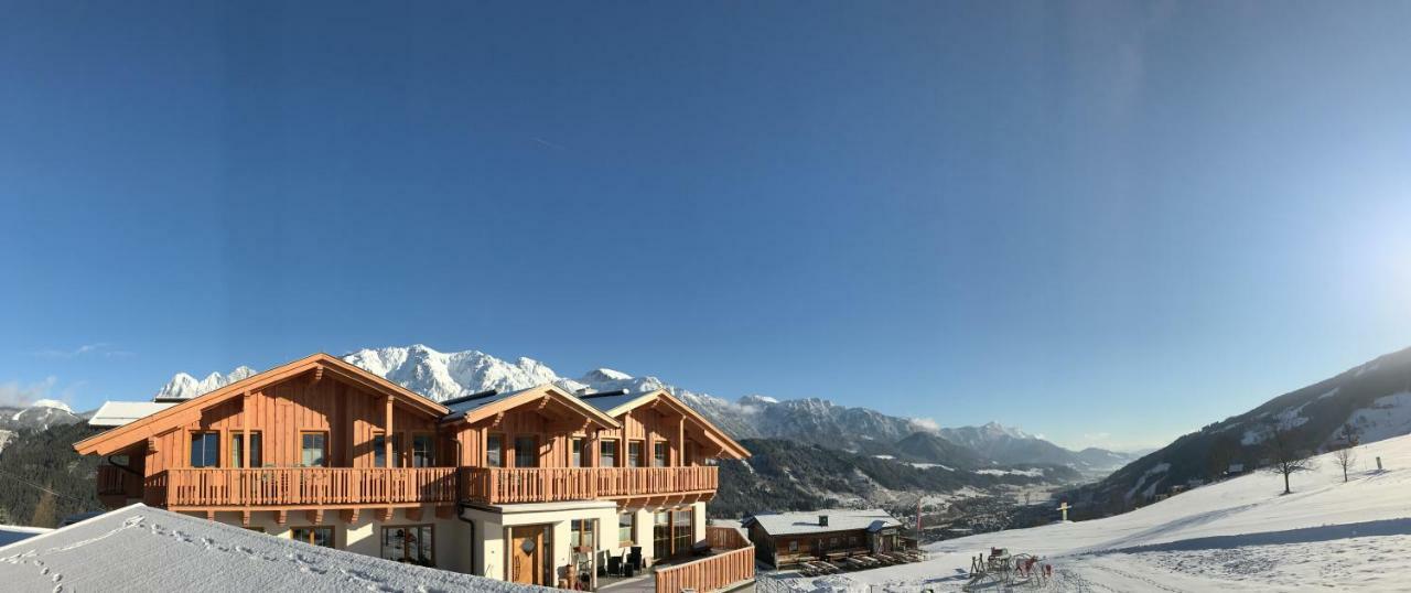 La Montana - Ski & Hiking Lodge Шладмінг Екстер'єр фото
